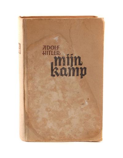 Se publica Mein Kampf (Mi lucha), de Adolf Hitler-0